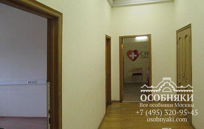 На Большой Серпуховской улице, 14, площадь 2004 м