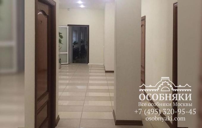 в Сеченовском переулке, 6С1, площадь 977 м