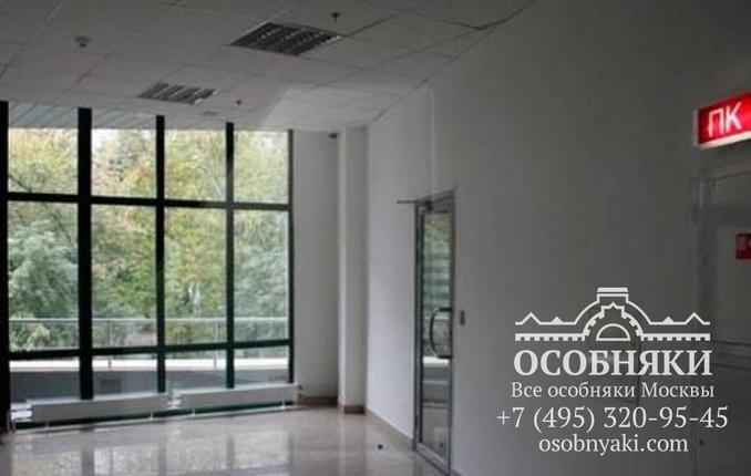 на улице Раевского, 4, площадь 8143 м