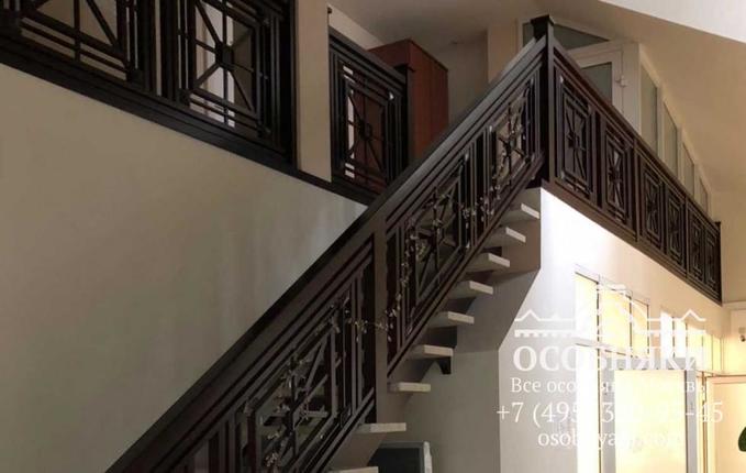 в Сеченовском переулке, 6С1, площадь 977 м