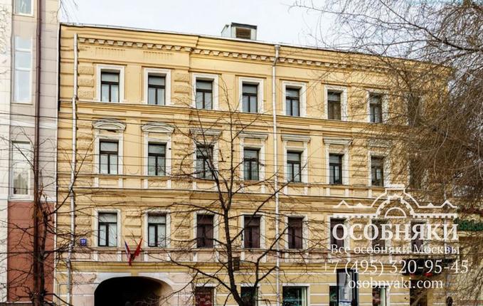 на Неглинной улице, 27, площадь 993 м