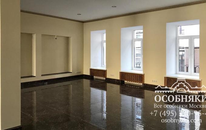 в 1-м Колобовском переулке, 17, площадь 791 м