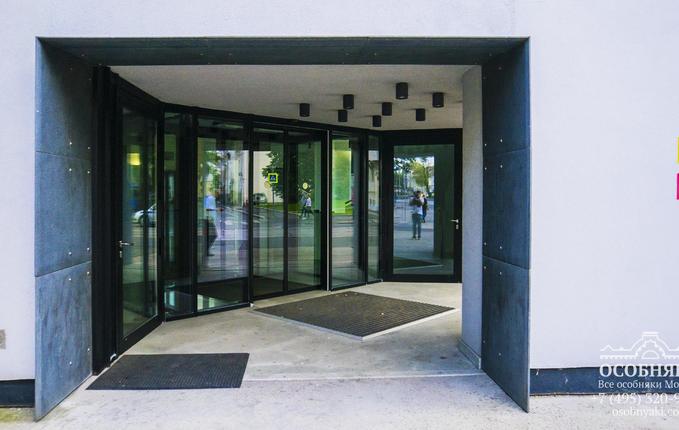 на Новокузнецкой улице, 7, площадь 15167 м