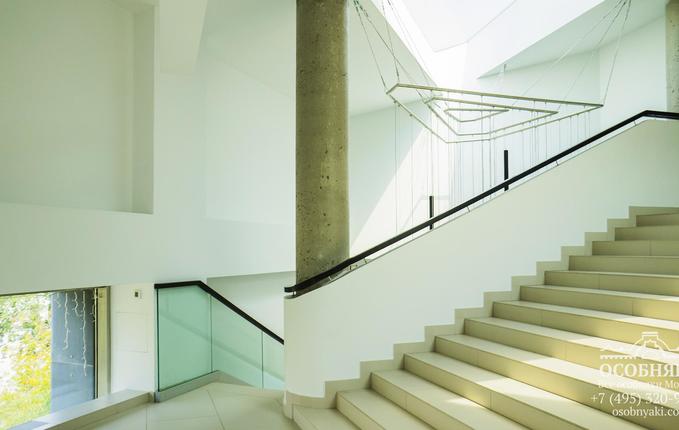 на Новокузнецкой улице, 7, площадь 15167 м