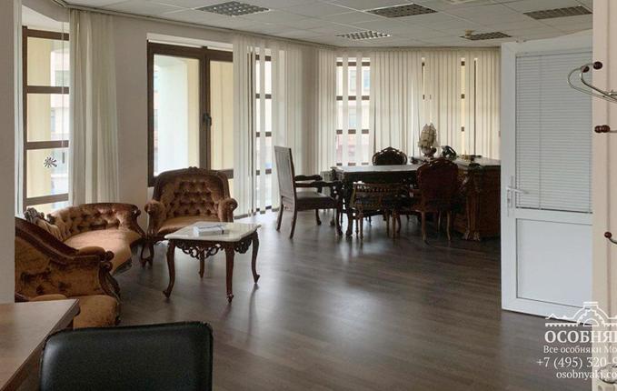 на Мещанской улице, 22, площадь 2972 м