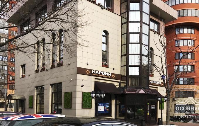 на улице Гарибальди, 3, площадь 476 м