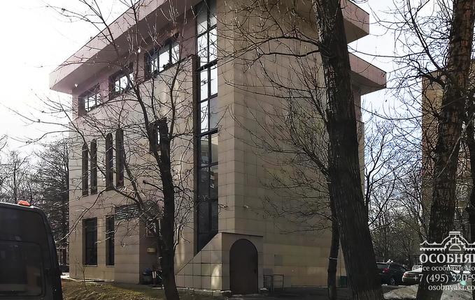 на улице Гарибальди, 3, площадь 476 м