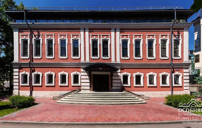 на Тверской, 5, площадь 2240 м