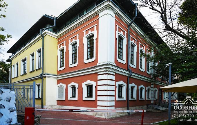 на Тверской, 5, площадь 2240 м