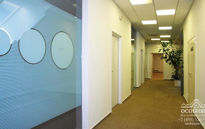 на Неглинной, 17, площадь 2350 м