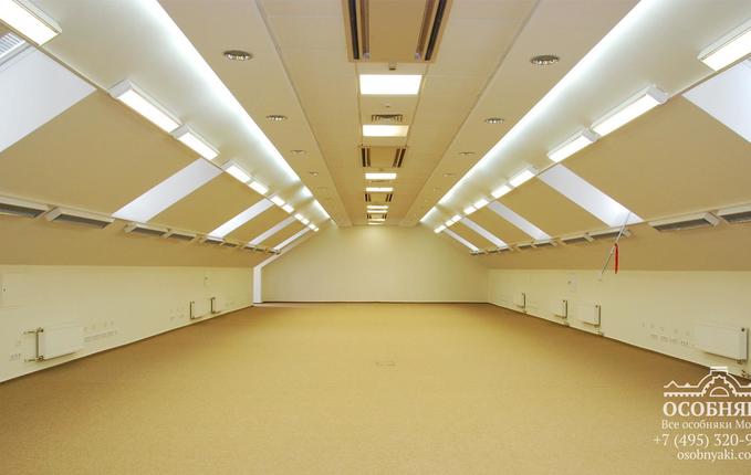 на Неглинной, 17, площадь 2350 м