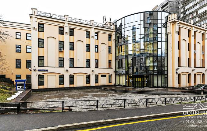 в 1-м Гончарном переулке, 8, площадь 4775 м