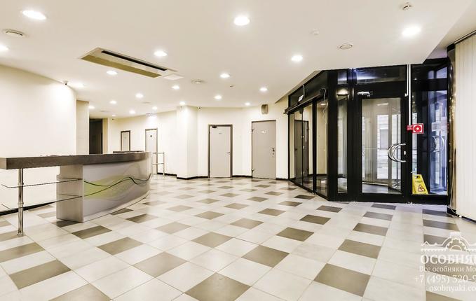 в 1-м Гончарном переулке, 8, площадь 4775 м