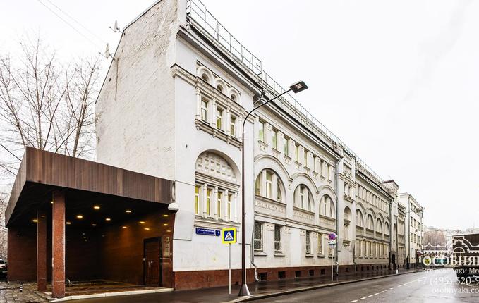 в 3-м Монетчиковском переулке, 4, площадь 2900 м