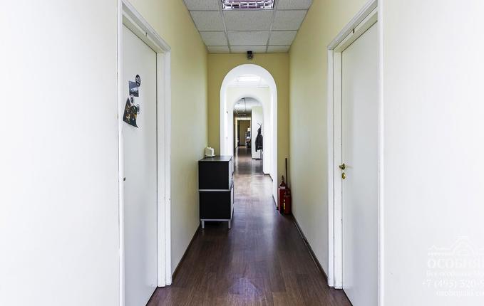 в 3-м Монетчиковском переулке, 4, площадь 2900 м