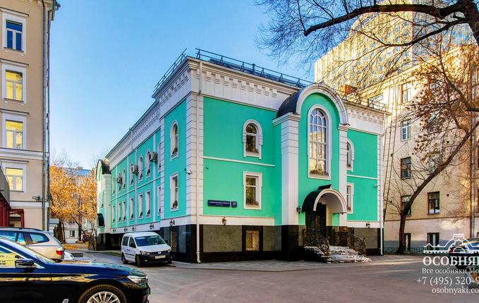 на Смоленской-Сенной площади, 27, площадь 1639 м