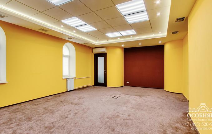 на Смоленской-Сенной площади, 27, площадь 1639 м