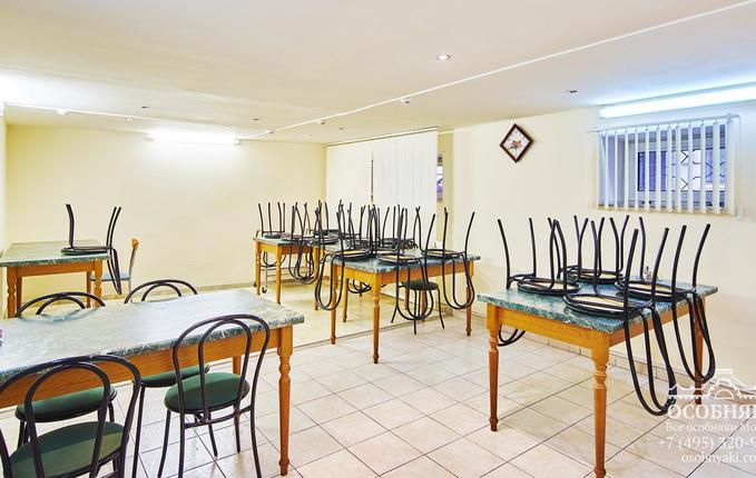 в Малом Татарском переулке, 3, площадь 1009 м