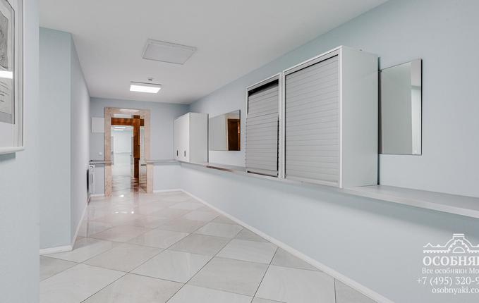 в Колпачном переулке, 6, площадь 608 м