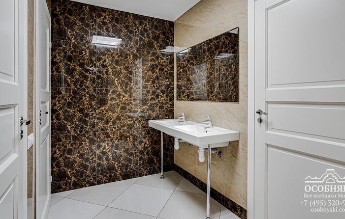 в Колпачном переулке, 6, площадь 608 м