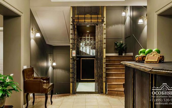 в Большом Палашевском переулке, 9, площадь 450 м