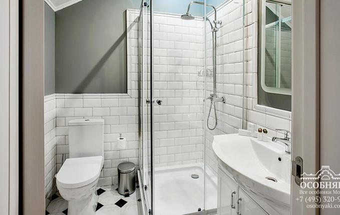 в Большом Палашевском переулке, 9, площадь 450 м