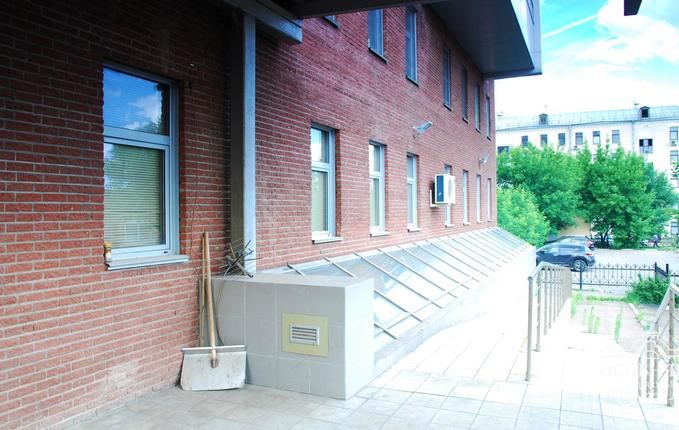 на Нижней Красносельской, 5с5, площадь 1244 м