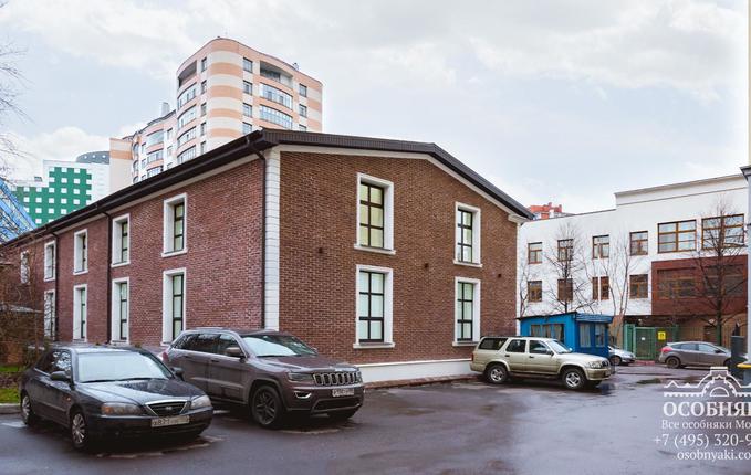 на 1-й Миусской улице, 20, площадь 985 м