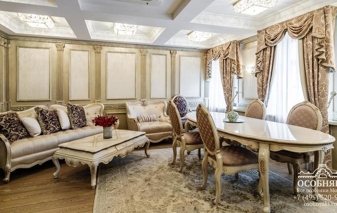 в Петровском переулке, 10, площадь 1730 м