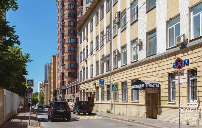 в Большом Тишинском переулке, 8, площадь 1178 м