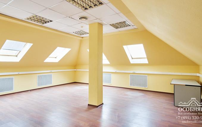 на Николоямской, 38, площадь 1874 м