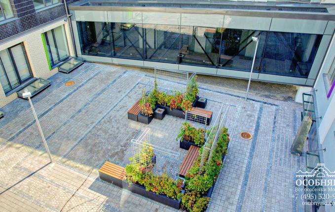 на Пятницкой, 74с5, площадь 1475 м