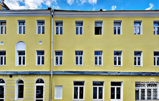 в Большом Черкасском переулке, 13, площадь 381 м