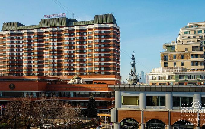 на Большой Якиманке, 17, площадь 3000 м