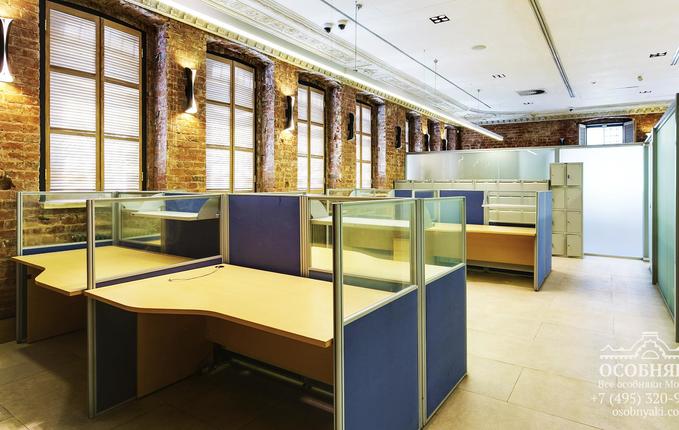 на улице Зацепа, 24, площадь 793 м