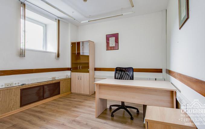 на Андроньевской площади, 6, площадь 731 м