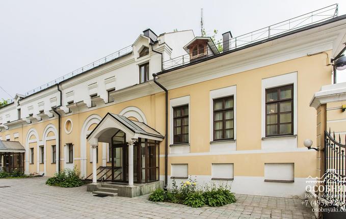 на Андроньевской площади, 6, площадь 731 м