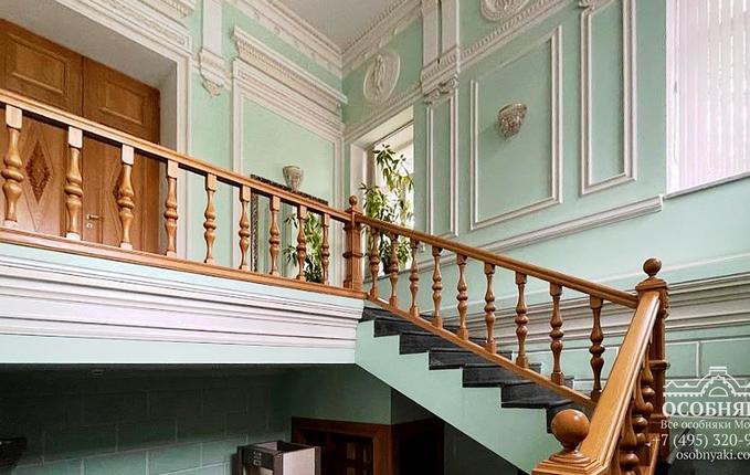 на Новокузнецкой, 24с1, площадь 1200 м