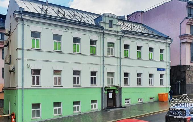 в Известковом переулке, 7, площадь 590 м