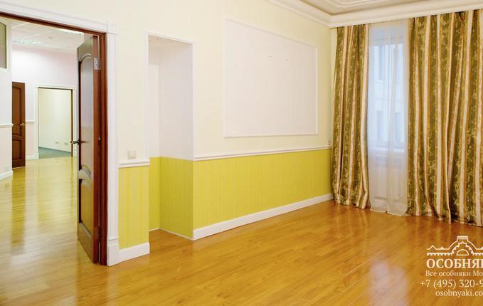 на Самокатной, 1, площадь 1511 м