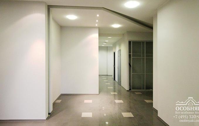 на Сретенке, 12, площадь 3686 м