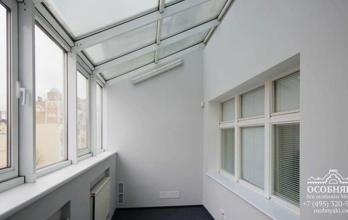 на Сретенке, 12, площадь 3686 м