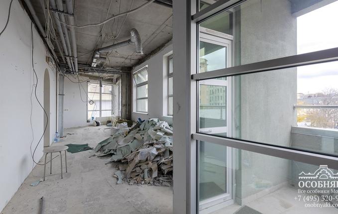 на улице Остоженка, 6, площадь 1345 м