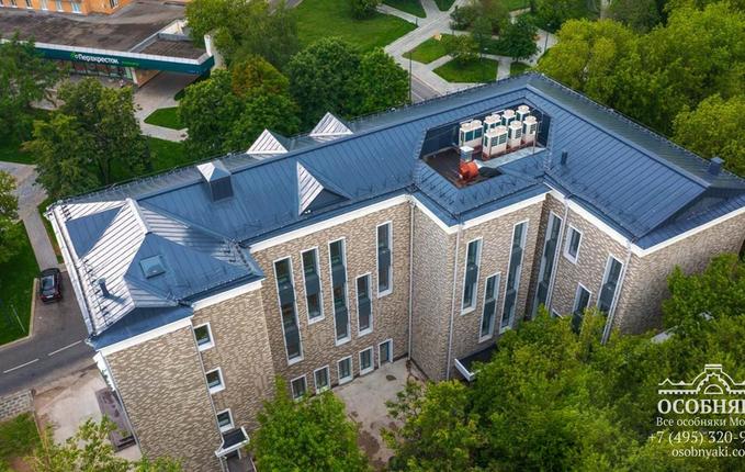 на Украинском бульваре, 15, площадь 1638 м