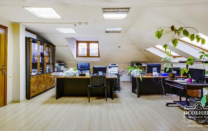 в Серебряническом переулке, 3, площадь 1000 м