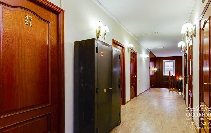 в Серебряническом переулке, 3, площадь 1000 м