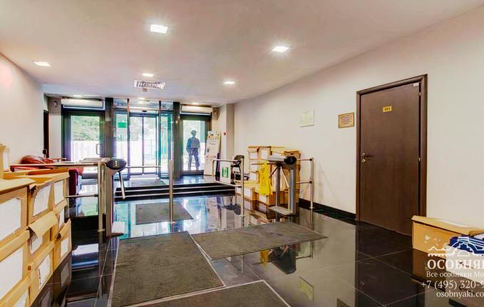 в Колокольниковом переулке, 21, площадь 2609 м