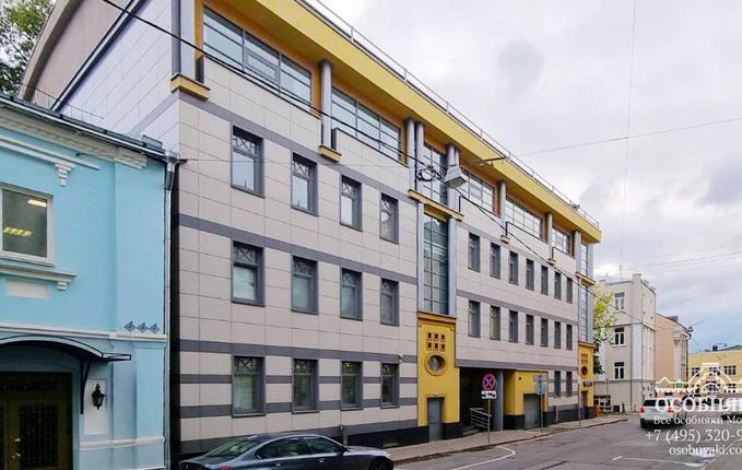 в Малом Каретном, 8, площадь 2450 м