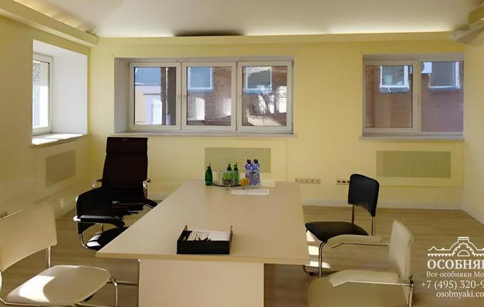 на Верхней Радищевской, 7с4, площадь 1131 м