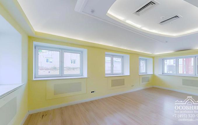 на Верхней Радищевской, 7с4, площадь 1131 м